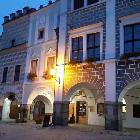 Hotel Ubytovani U Seniglu Telč Exterior foto