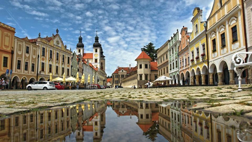 Hotel Ubytovani U Seniglu Telč Exterior foto